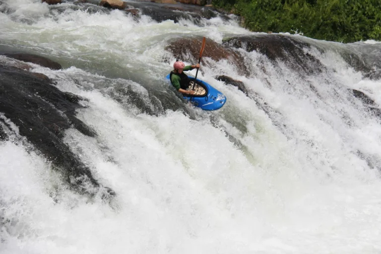 Whitewater-Kayak-Kayak-the-Nile-12-scaled